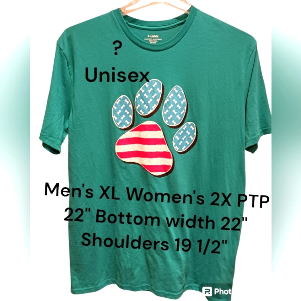 Teal Tee with Dog Paw PRINT NWOT